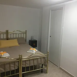 https://bb-house-s-ferdinando.hotels-amalfi.com
